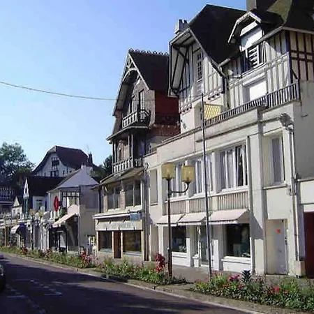 Les Hortensias Independante Avec Sdb Et Toilettes Privees Dans Maison En Foret Proche Du Golf Et De La Entree Independante Avec Acces Prive