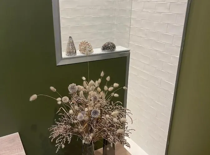 Séjour chez l'habitant Les Hortensias Indépendante Avec Sdb Et Toilettes Privées Dans Maison En Forêt Proche Du Golf Et De La Entree Indépendante Avec Acces Privé *