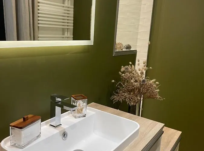 Les Hortensias Indépendante Avec Sdb Et Toilettes Privées Dans Maison En Forêt Proche Du Golf Et De La Entree Indépendante Avec Acces Privé * Le Touquet-Paris-Plage
