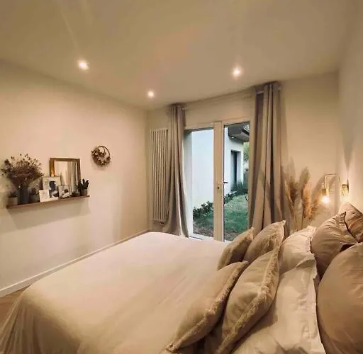 Les Hortensias Indépendante Avec Sdb Et Toilettes Privées Dans Maison En Forêt Proche Du Golf Et De La Entree Indépendante Avec Acces Privé Séjour chez l'habitant Le Touquet-Paris-Plage