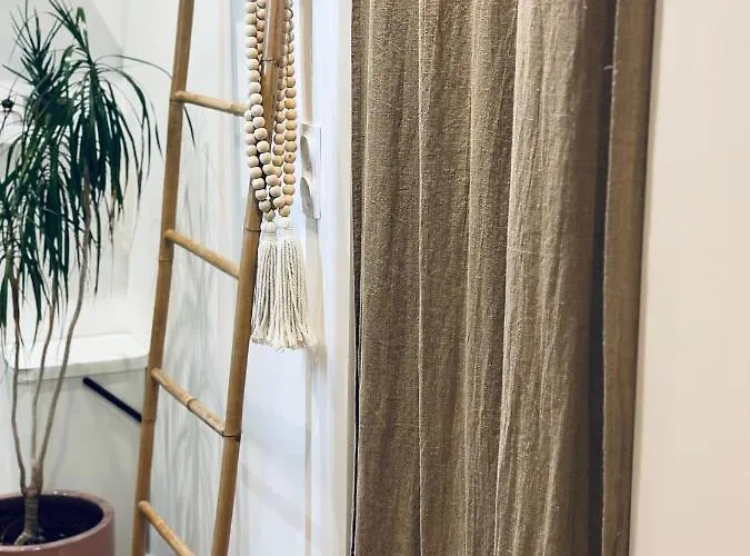 Séjour chez l'habitant Les Hortensias Indépendante Avec Sdb Et Toilettes Privées Dans Maison En Forêt Proche Du Golf Et De La Entree Indépendante Avec Acces Privé